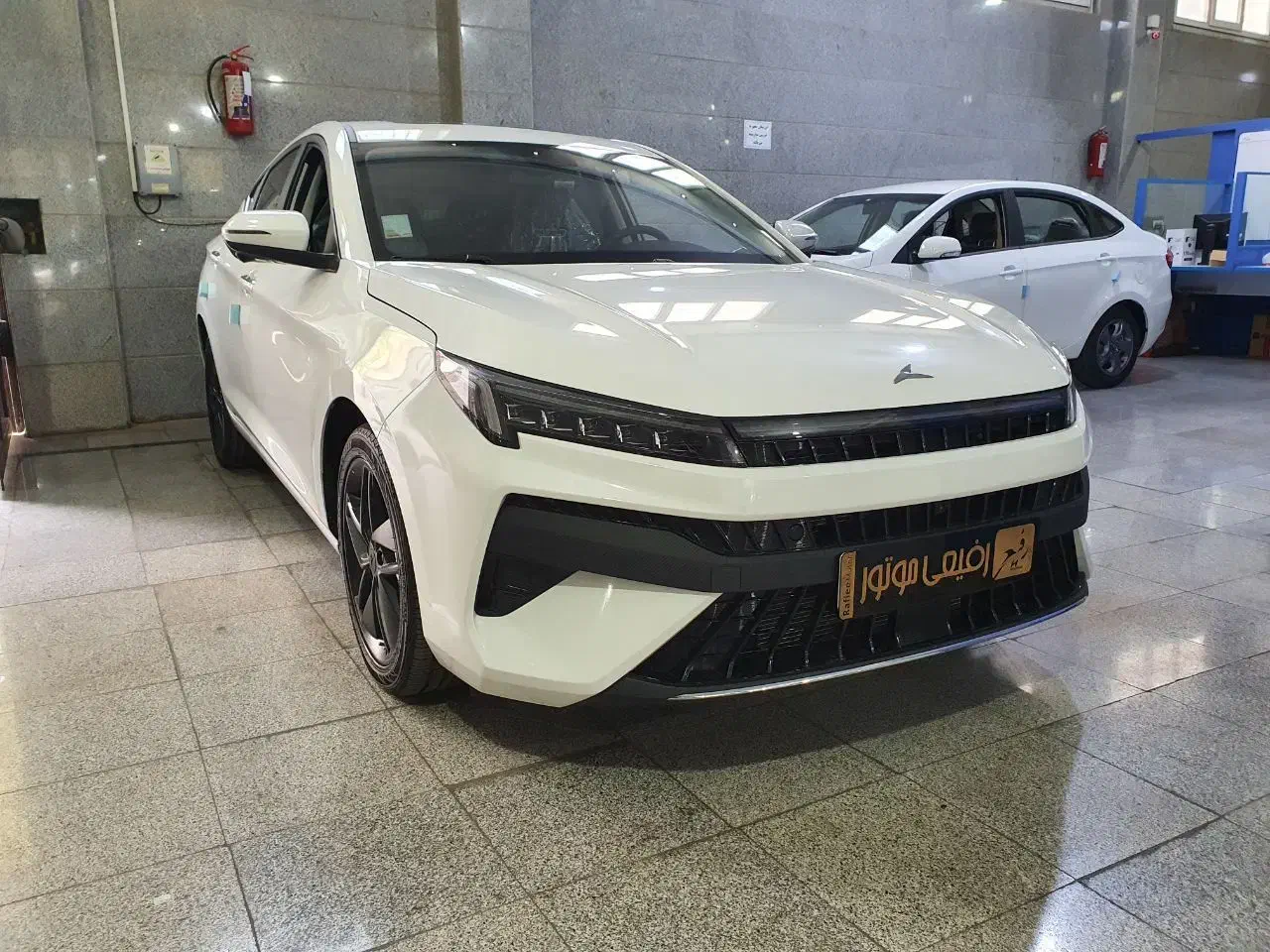 تحویل فوری .404.j7|خودرو سواری و وانت|تهران, پرستار|دیوار