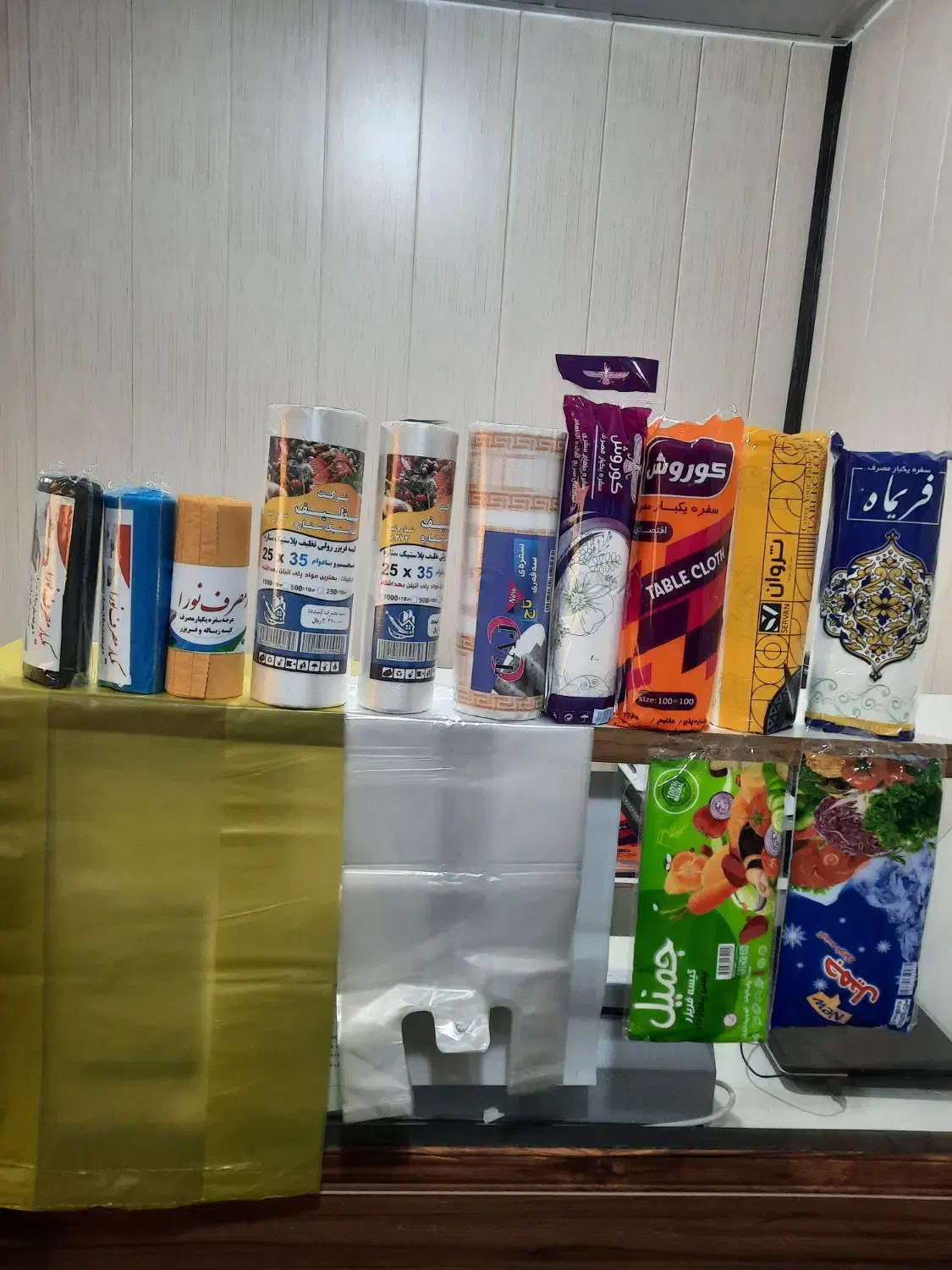 یکبارمصرف نورا|سفره، حوله، دستمال آشپزخانه|دزفول, |دیوار