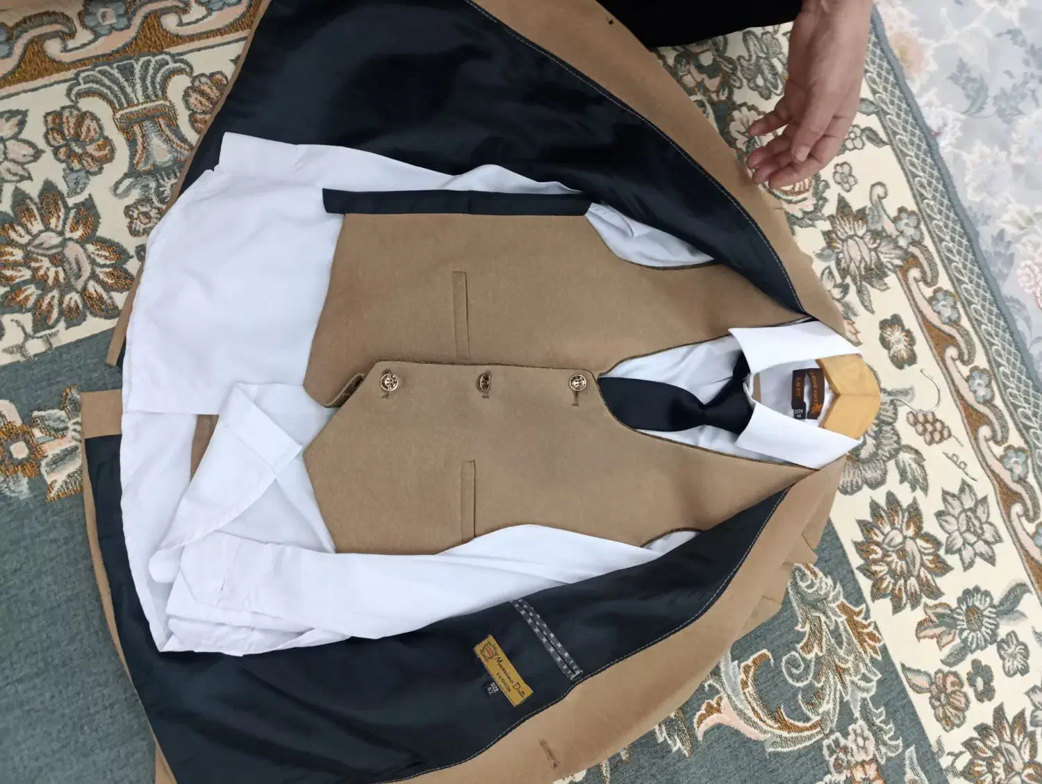 کت شلوار کرمی|لباس|شهریار, شهرک امیریه|دیوار