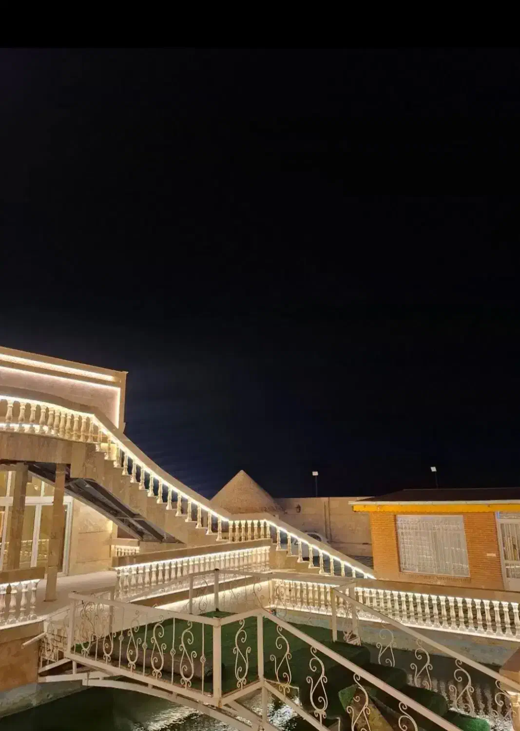 اجاره روزانه باغ ویلا شیراز  کد ۸90|اجارهٔ کوتاه‌مدت ویلا و باغ|شیراز, باغشهر قصر سبز|دیوار