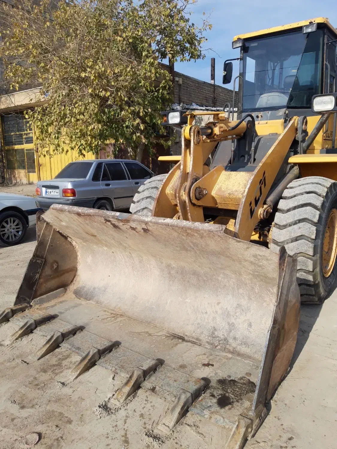 لودر ال جی زد ال ۳۰|خودرو سنگین|ابریشم, |دیوار