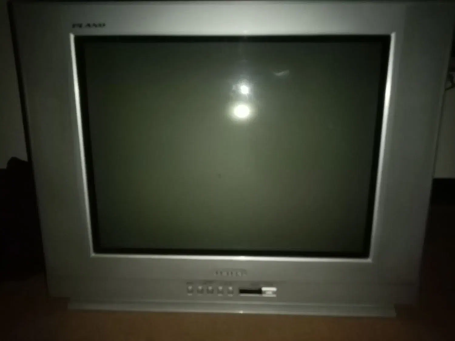 تلویزیون سامسونگ 21 اینچ سالم،|تلویزیون و پروژکتور|محمدیه-قزوین, |دیوار