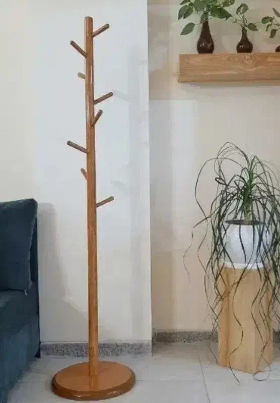 رگال لباس و استند گیاه تمام چیزای چوبی تولید میکنم|صنایع دستی و سایر لوازم تزئینی|خرمشهر, |دیوار