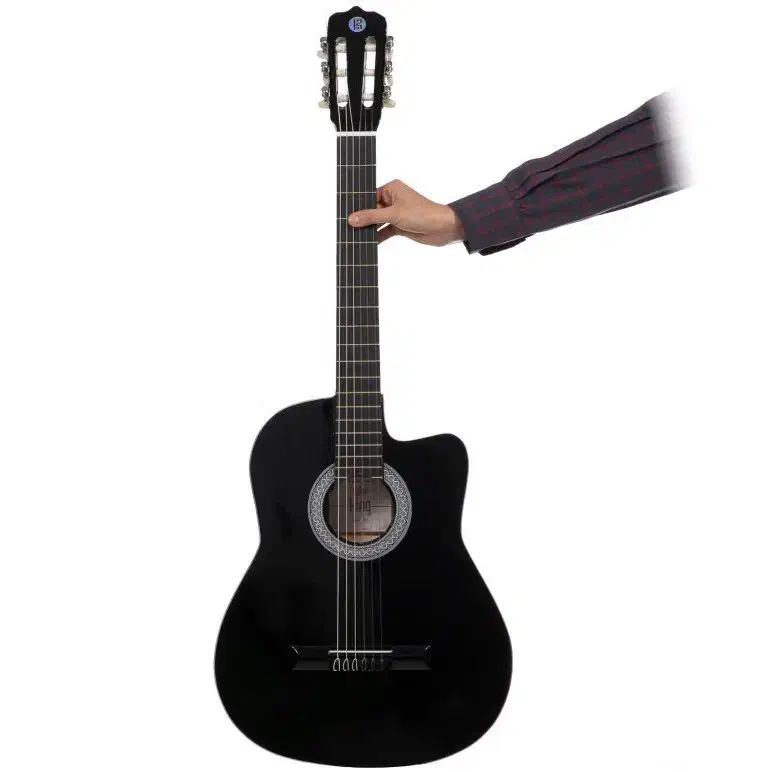 فروش گیتار یاماها|گیتار، بیس، امپلیفایر|شیراز, کوشک میدان|دیوار