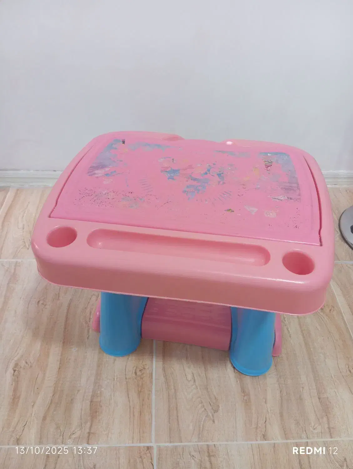 میز تحریر|میز تحریر و کامپیوتر|گرگان, |دیوار