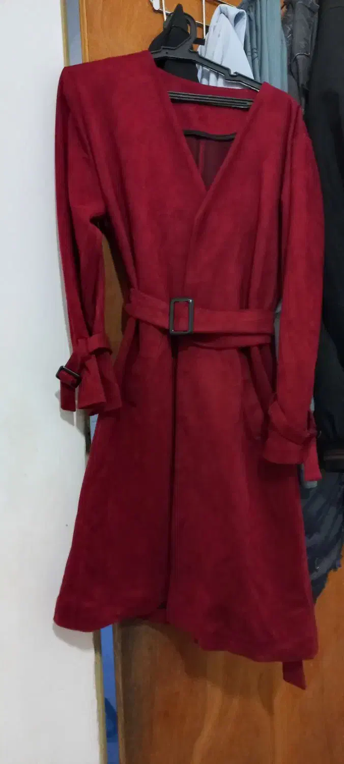 پالتو سوئیت کاملا نو|لباس|جغتای, |دیوار