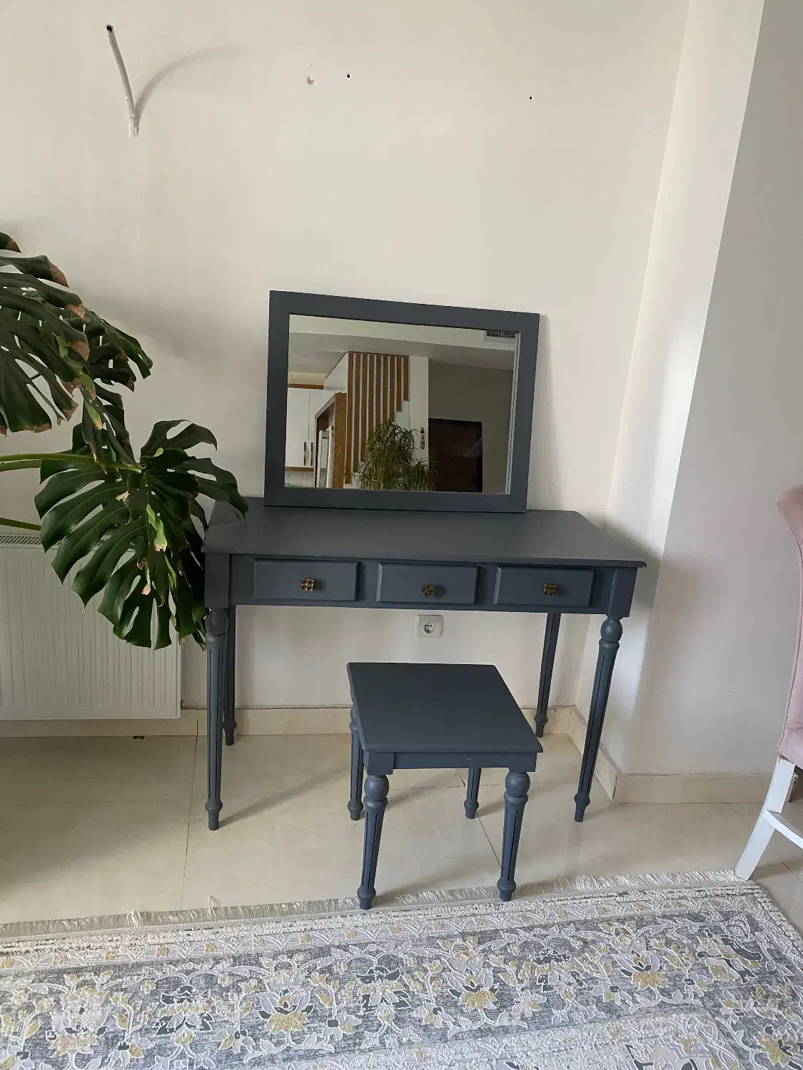 آینه کنسول و صندلی|بوفه، ویترین، کنسول|ایلام, |دیوار