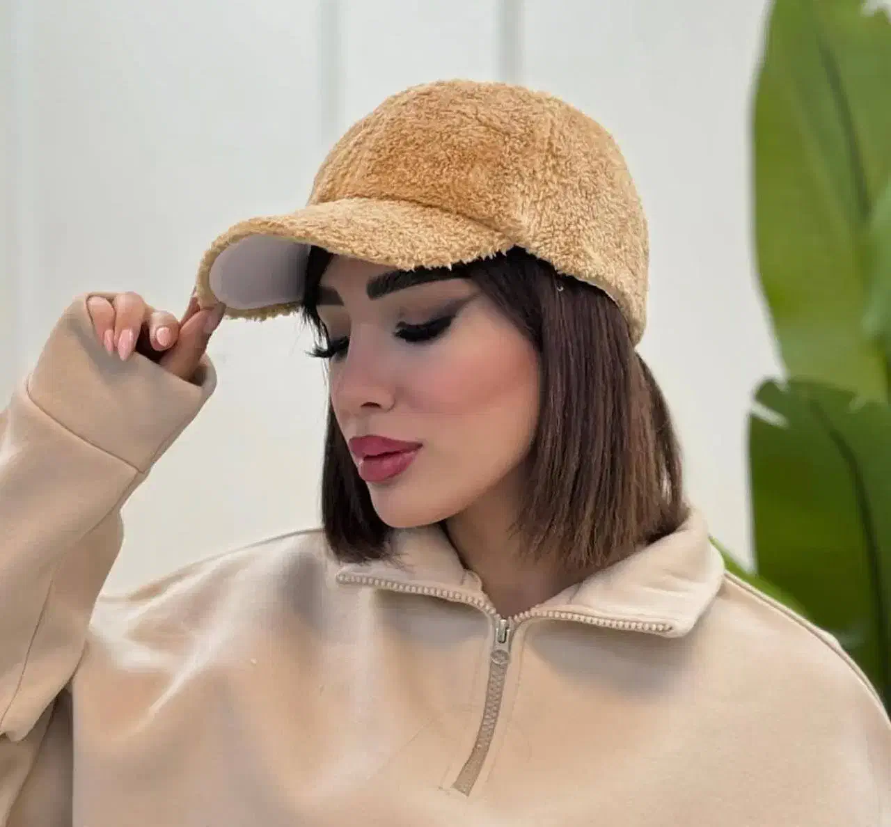 شال|لباس|خان ببین, |دیوار