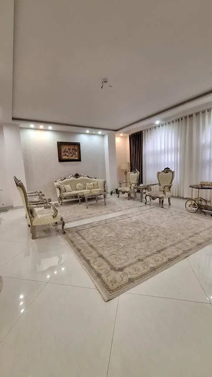 مبلمان سلطنتی ۷نفره باجلومبلی وعسلی درحدنو|مبلمان خانگی و میز عسلی|سمنان, |دیوار