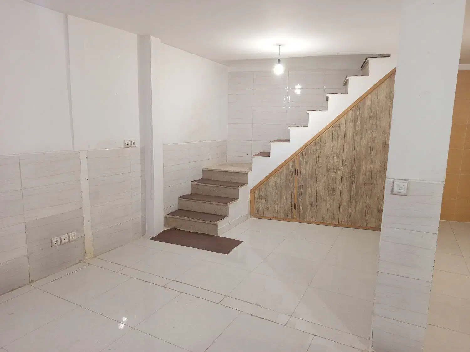 خونه ویلایی دوبلکس شیک هر طبقه ۶۰متر ساسانی|فروش خانه و ویلا|کرج, ساسانی (قلمستان)|دیوار