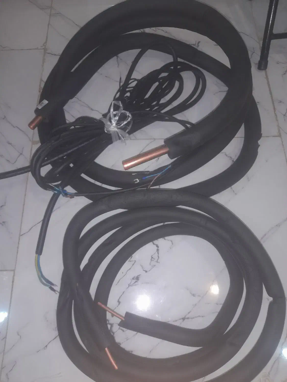 لوله مسی کوچک بزرگ وتمام کابل کولر گازی|کولر گازی و فن‌کوئل|الوند, |دیوار