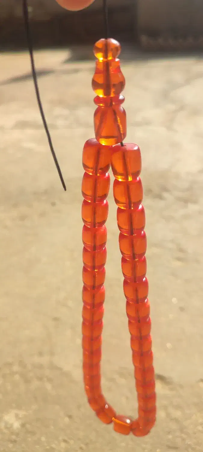 تسبیح سندلوس|کلکسیون اشیاء عتیقه|جهرم, |دیوار