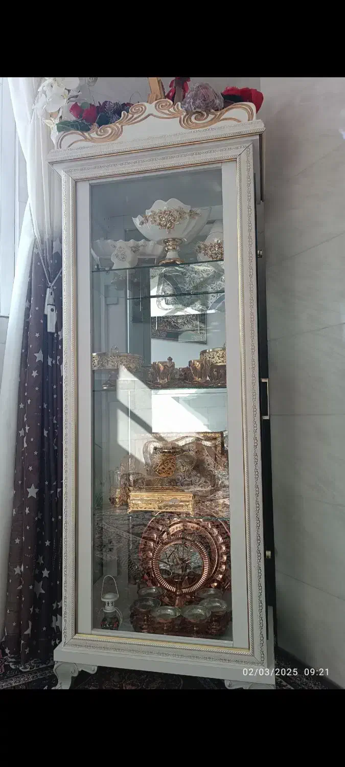 ویترین«نو» سفیدو طلایی|بوفه، ویترین، کنسول|بابا حیدر, |دیوار