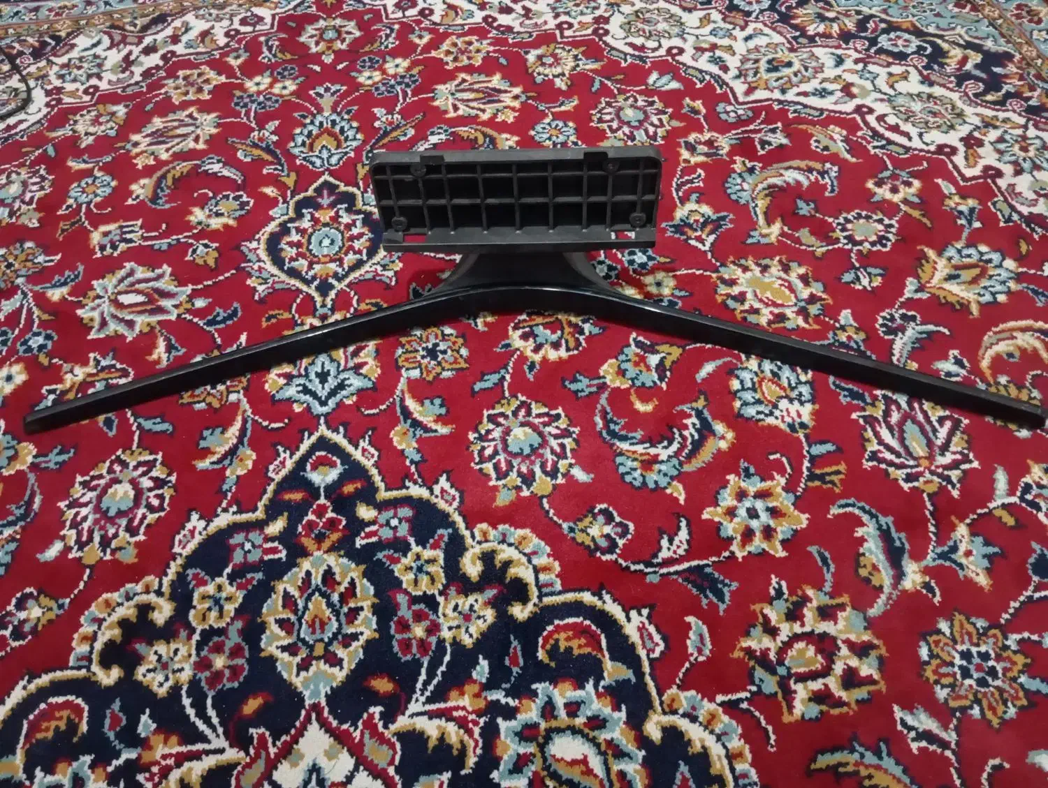 پایه تلویزیون|تلویزیون و پروژکتور|رباط‌کریم, رباط‌کریم|دیوار