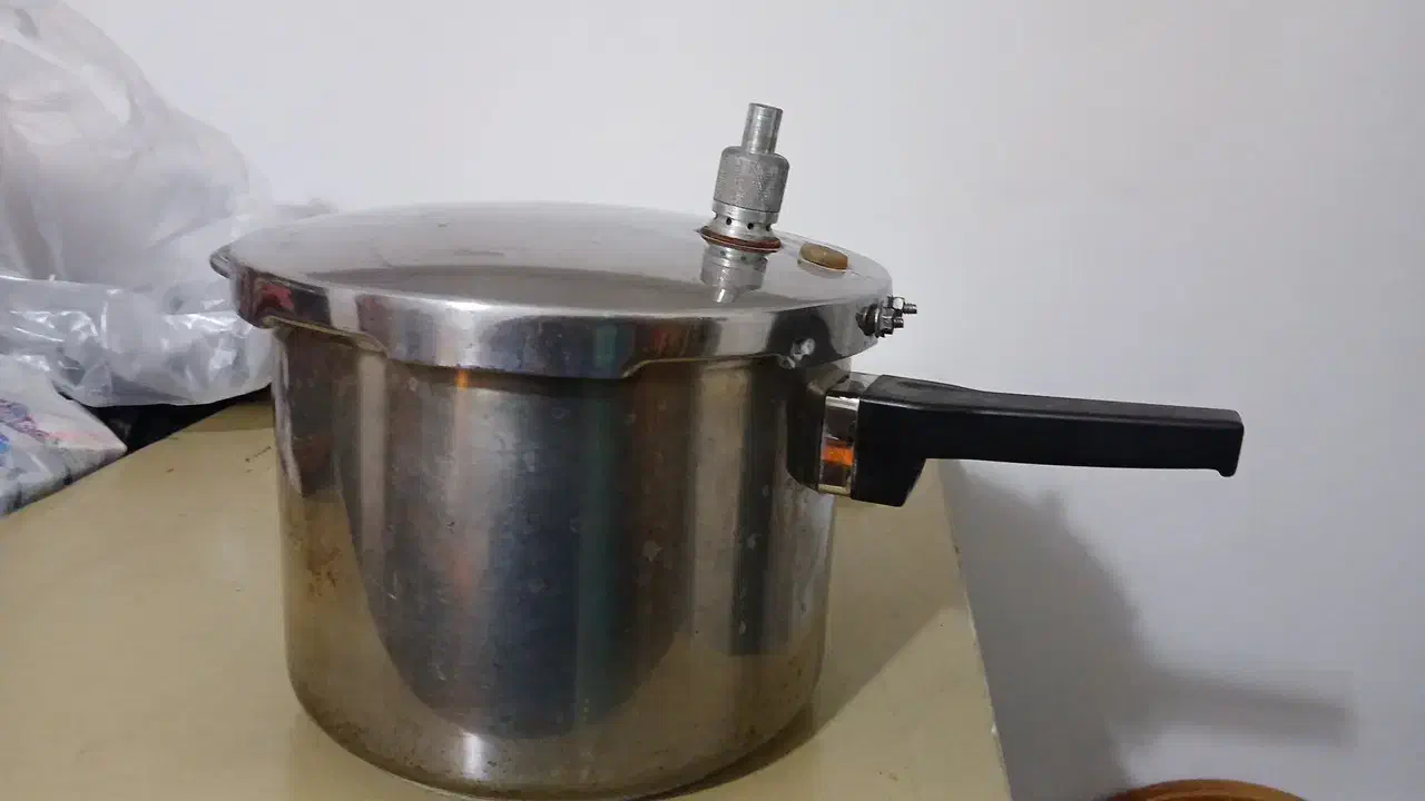 کندانسور و دستگاه تقطیر استیل عرق گیری و گلابگیری|سایر لوازم برقی|تهران, بریانک|دیوار