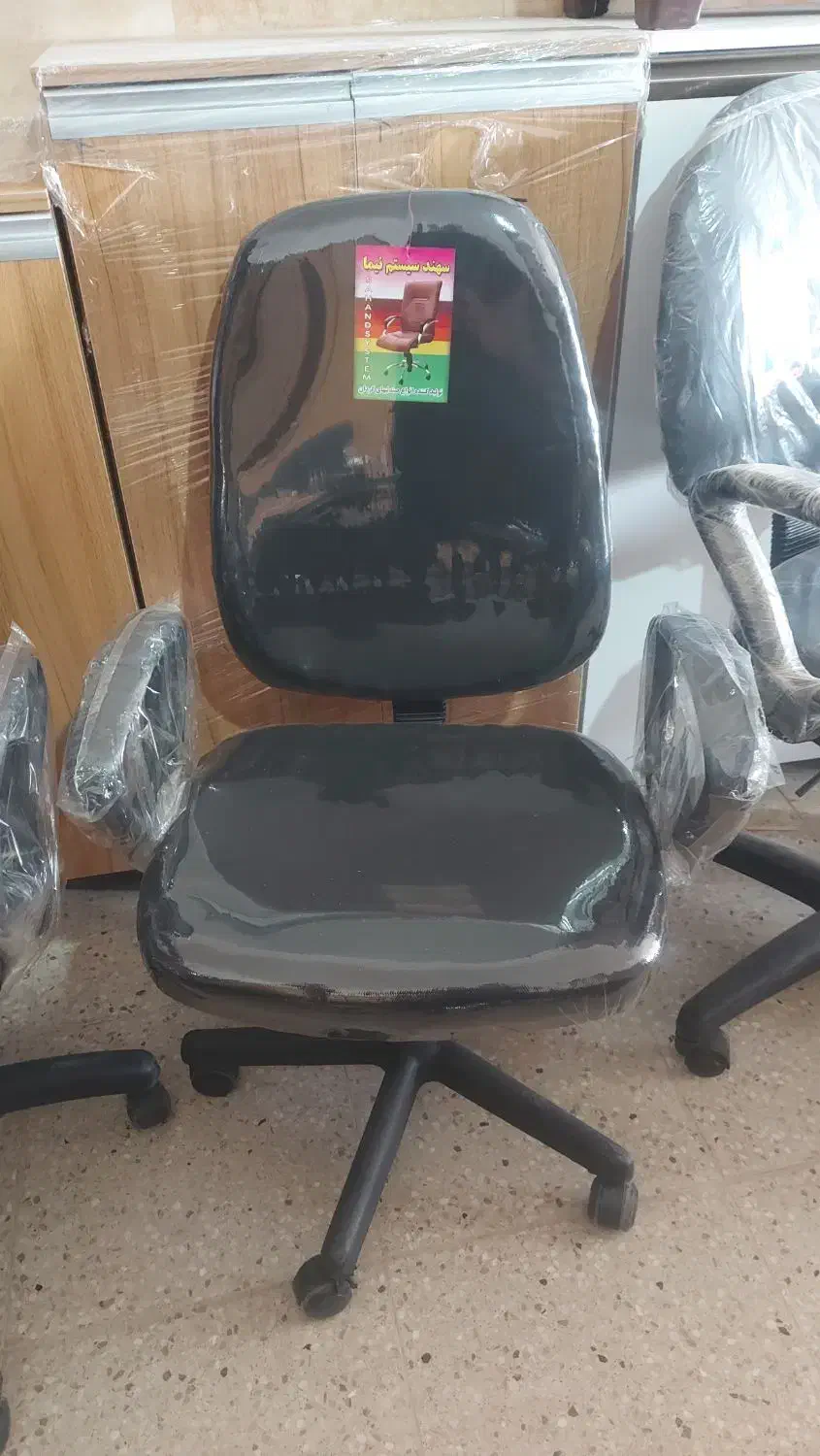 صندلی چرخشی|صندلی و نیمکت|آق قلا, |دیوار