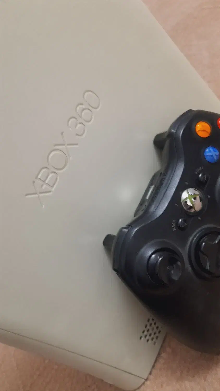xbox360 سالم و تمیز خیلی استفاده نشده|کنسول، بازی ویدئویی و آنلاین|ری, دولت‌آباد|دیوار