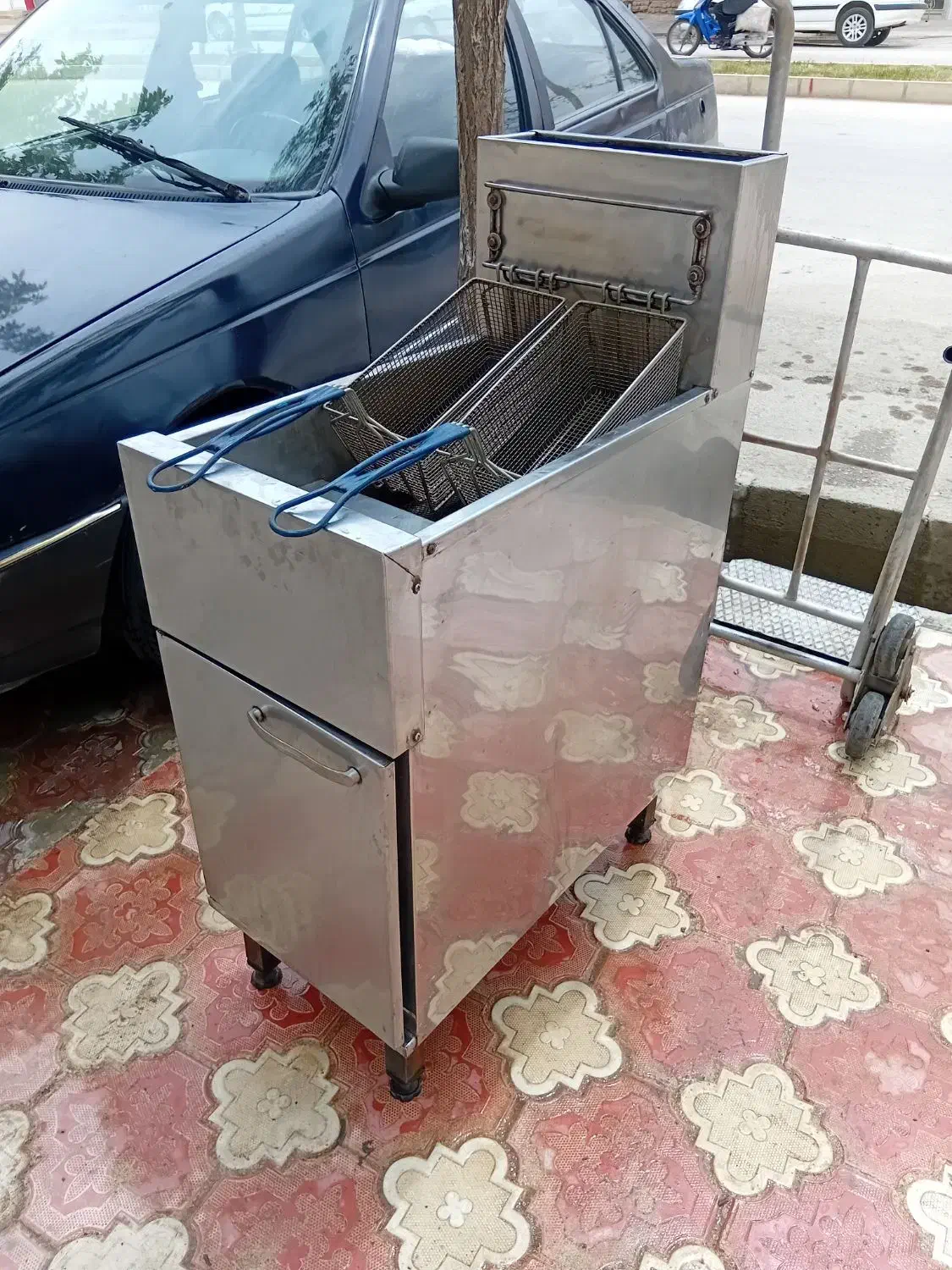 دستگاه سرخکن نوبل|کافی‌شاپ و رستوران|فامنین, |دیوار