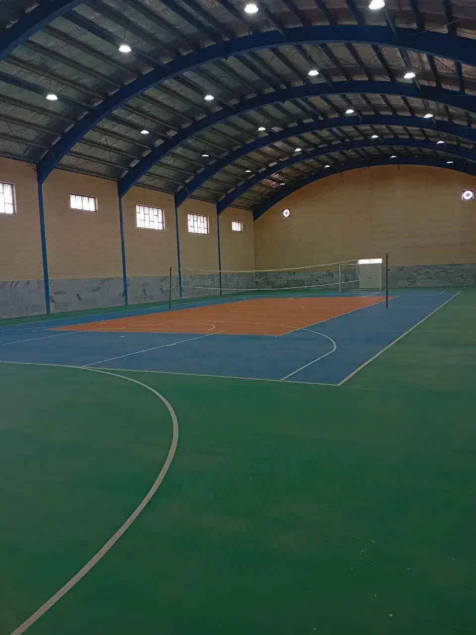 سالن ورزشی شهید محمد دهقان نیری|ورزشهای توپی|یزد, |دیوار