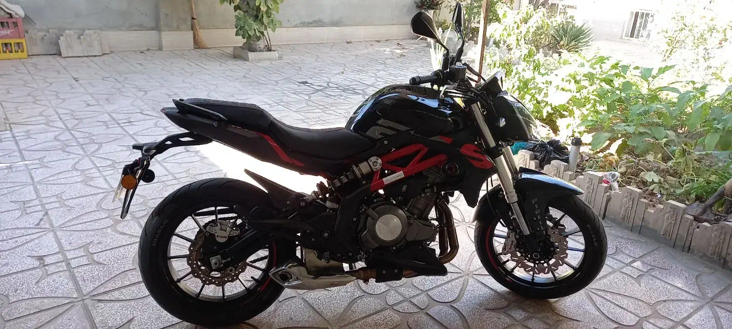 بنلی ۲۵۰ جفت|موتورسیکلت|اسفراین, |دیوار