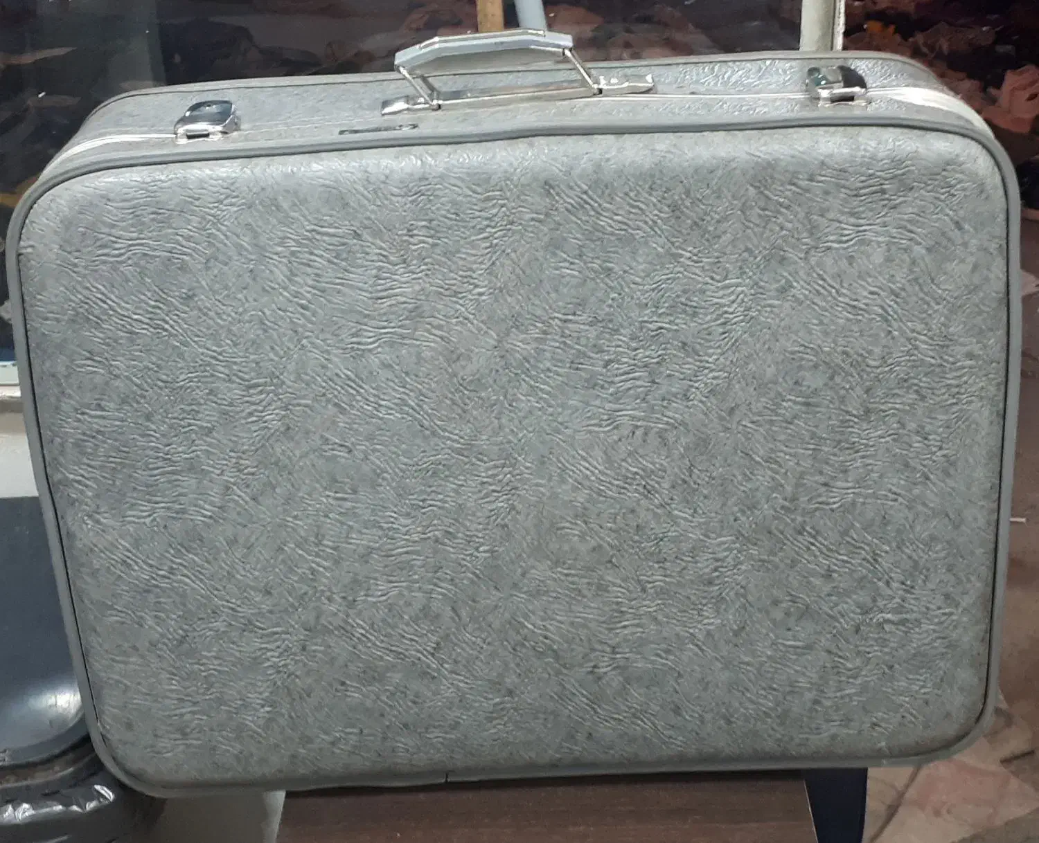 چمدان مسافرتی|کیف، کفش، کمربند|کرمان, |دیوار