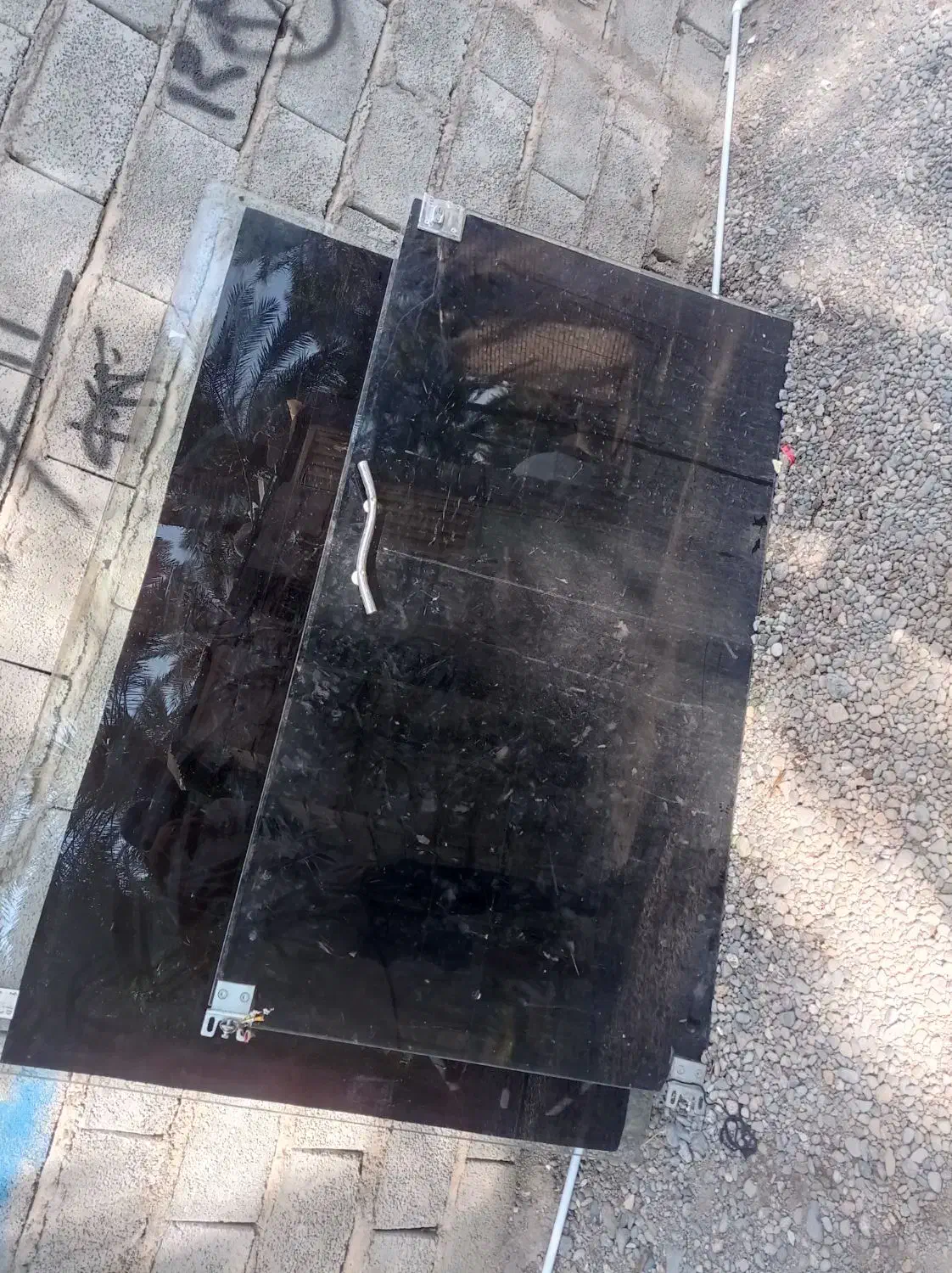 دوعدد شیشه سکوریت بدون پریدگی|فروشگاه و مغازه|نگار, |دیوار