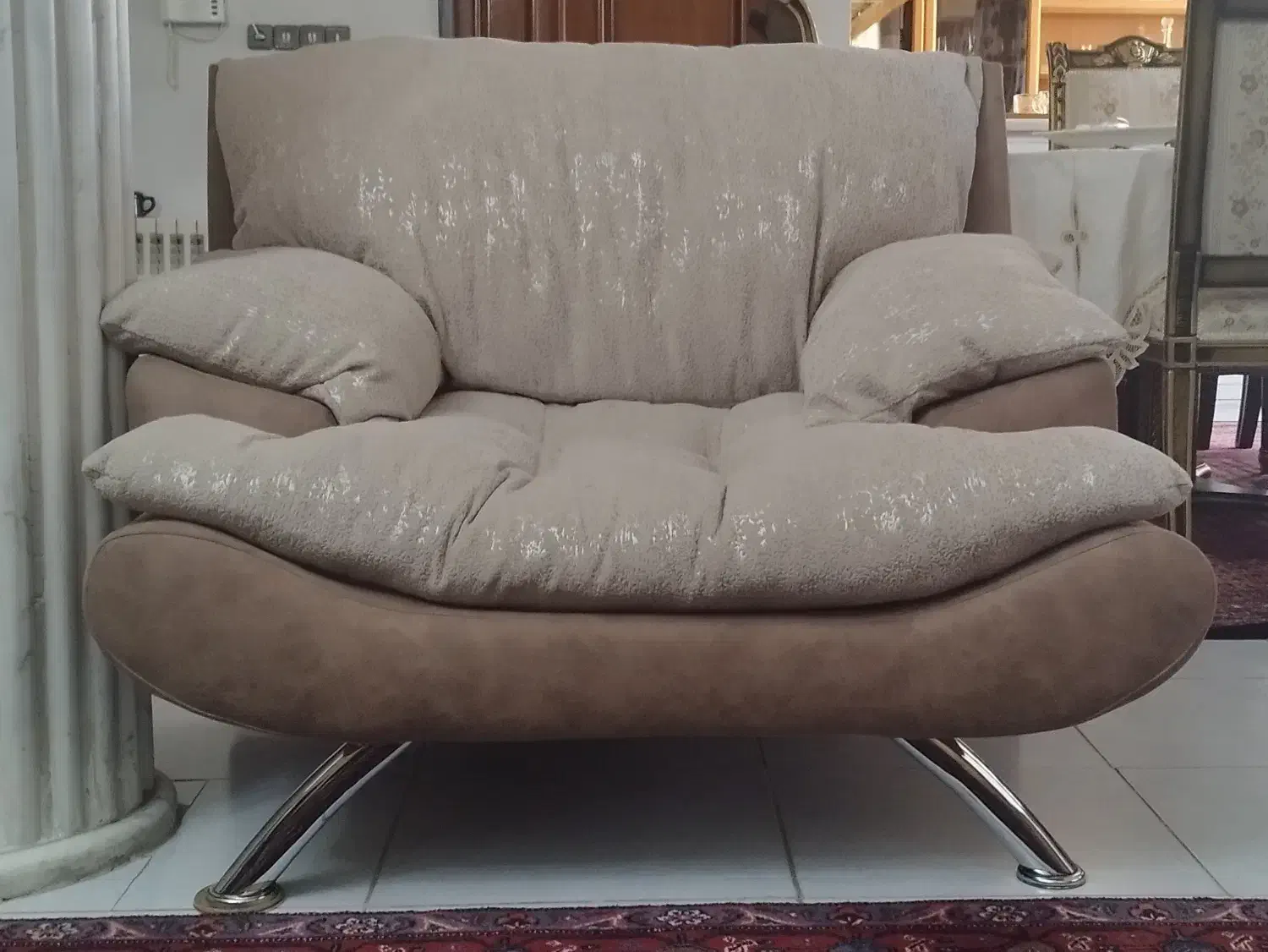 مبل ۷ نفره پایه استیل|مبلمان خانگی و میز عسلی|سنندج, |دیوار