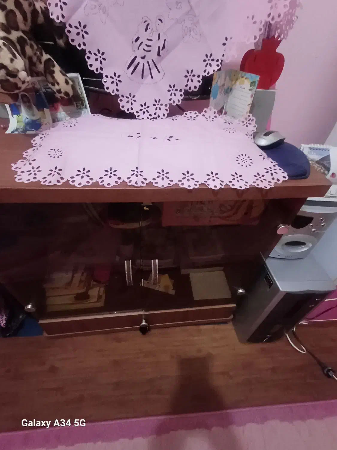 فروشی|میز تلویزیون|رشت, شهرک صبا|دیوار