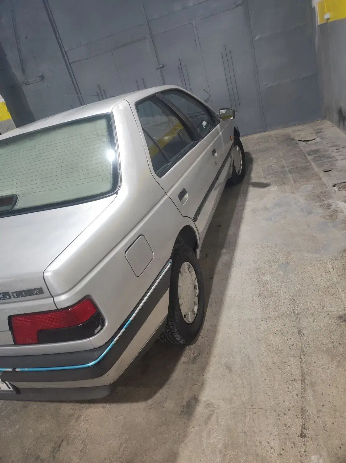 405 مدل 85 زیر خاکی|خودرو سواری و وانت|رباط‌کریم, رباط‌کریم|دیوار