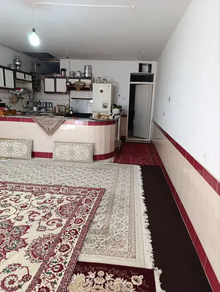 منزل ویلایی همکف مستقل .|فروش خانه و ویلا|سبزوار, زینبیه|دیوار