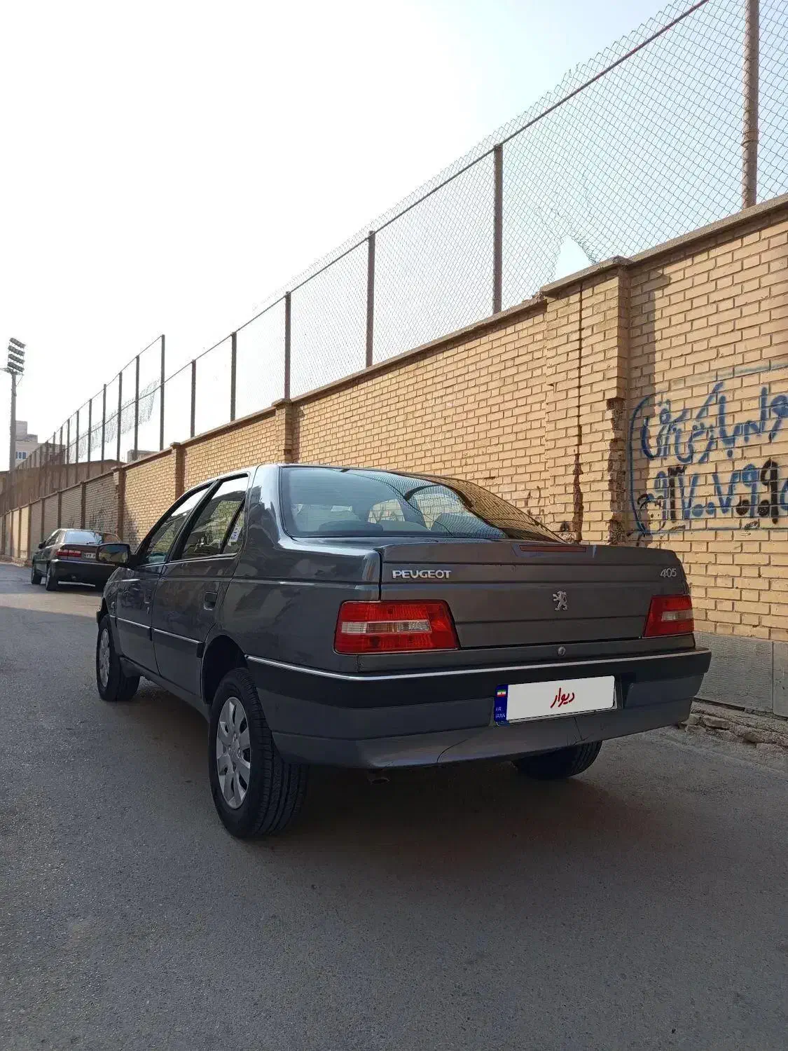 405تیوفایو بدون رنگ مدل 93|خودرو سواری و وانت|بندر گناوه, |دیوار