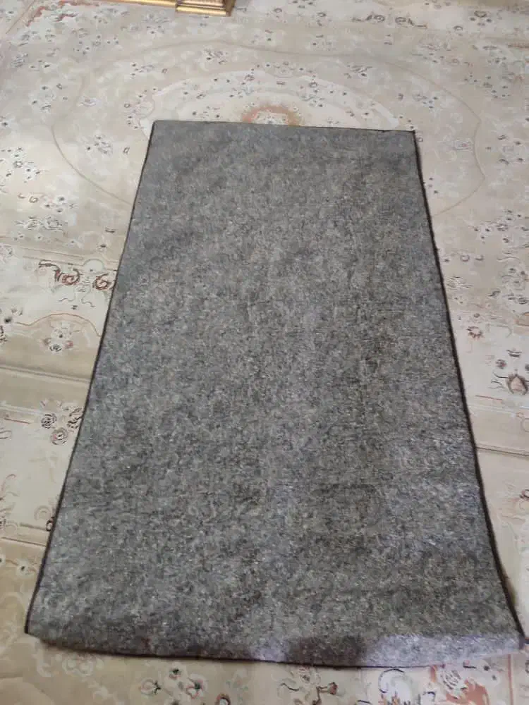 زیر انداز دو متر در یک متر پشت نمدی|روفرشی|تهران, دانشگاه شریف|دیوار