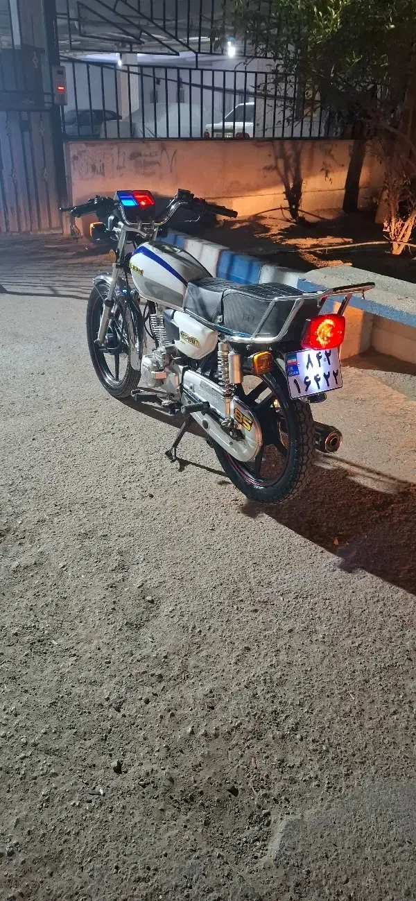 احسان 200 .1404|موتورسیکلت|بندرعباس, |دیوار