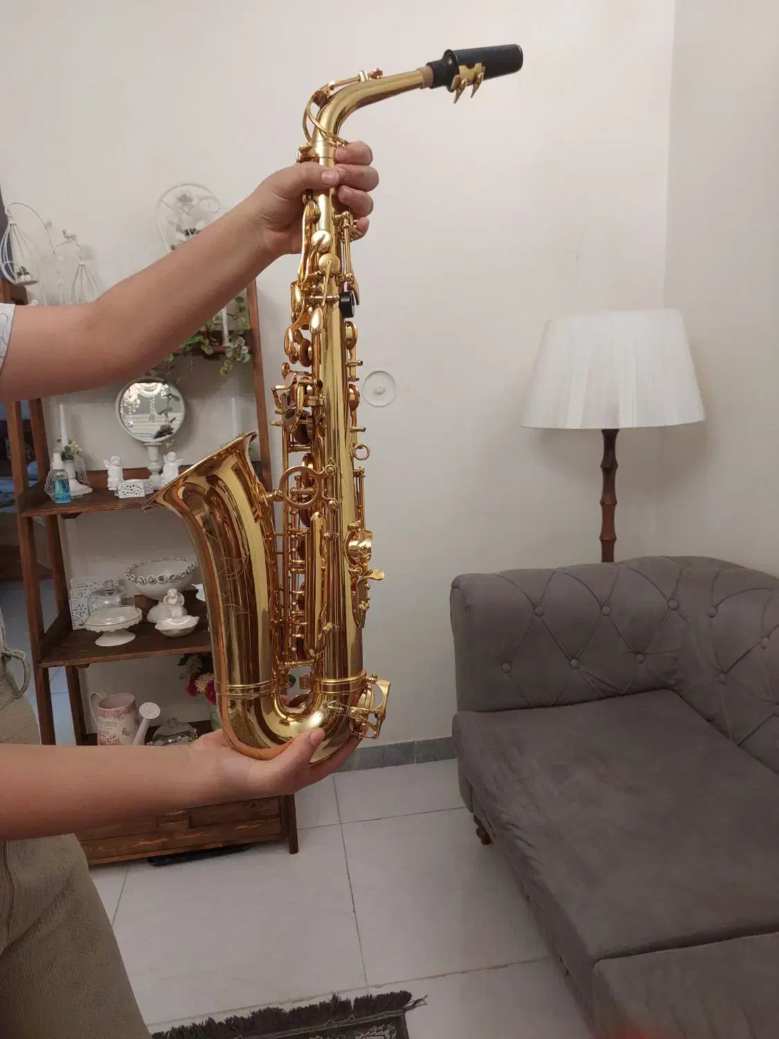 ساکسیفون آلتو سوزوکی|سازهای بادی|رشت, کوی حسینی|دیوار