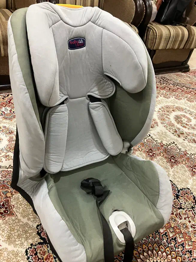 صندلی ماشین کودک|تخت و صندلی بچه|قم, بنیاد|دیوار