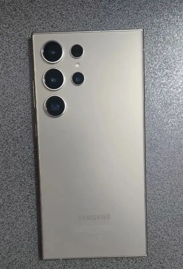 سامسونگ Galaxy S24 Ultra با حافظهٔ ۲۵۶ گیگابایت|موبایل|زاهدان, |دیوار