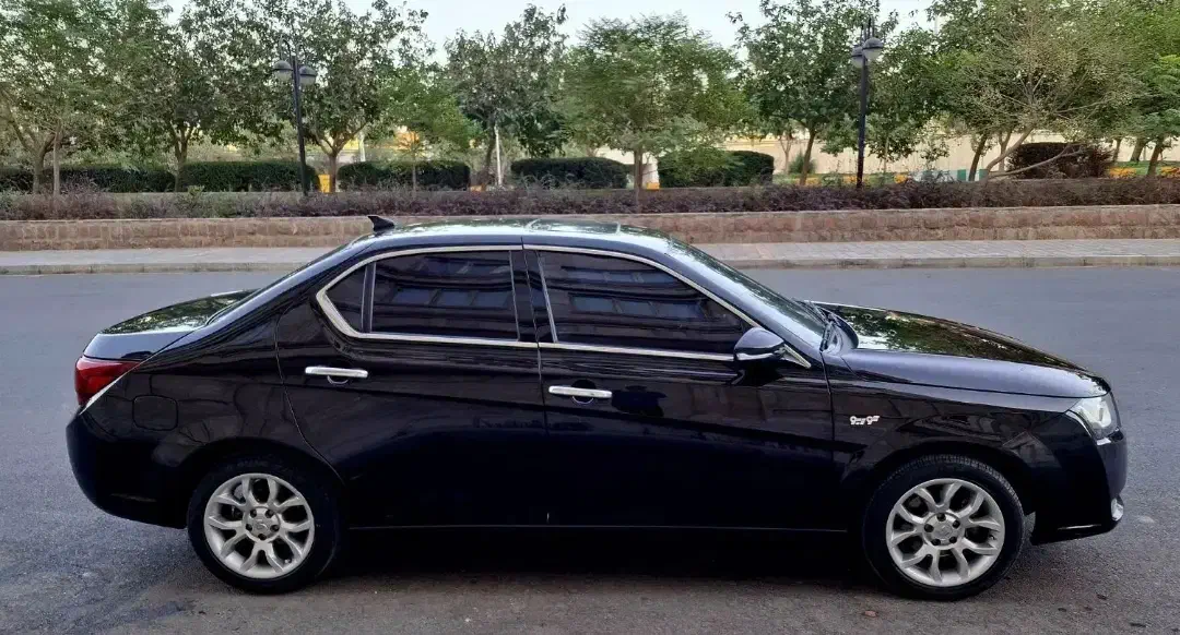 دنا اپشنال توربو اتومات مدل 1404|خودرو سواری و وانت|مشهد, زیبا شهر|دیوار