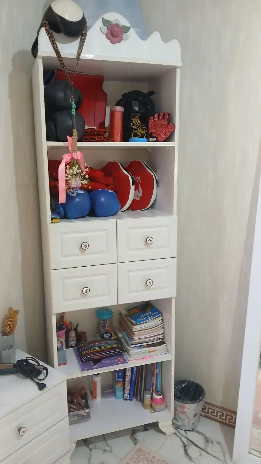 سرویس خواب|تخت و سرویس خواب|محمدشهر, محمدشهر|دیوار