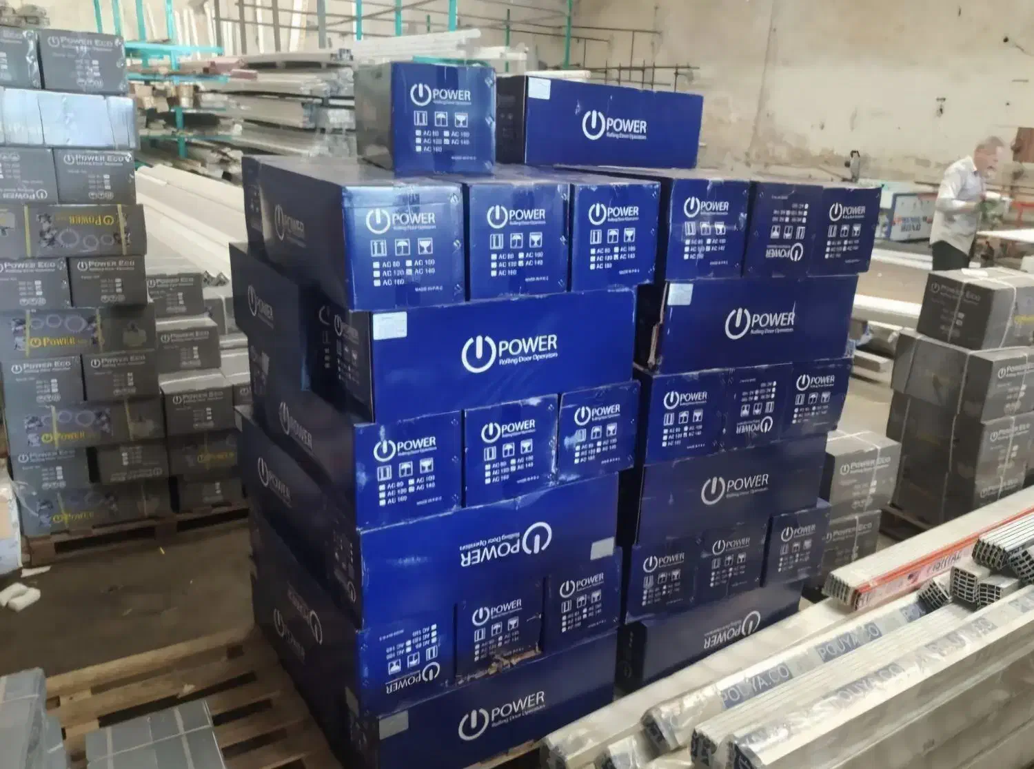 کرکره برقی با جک بلند مدت و بدون بهره|خدمات پیشه و مهارت|چالدران, |دیوار