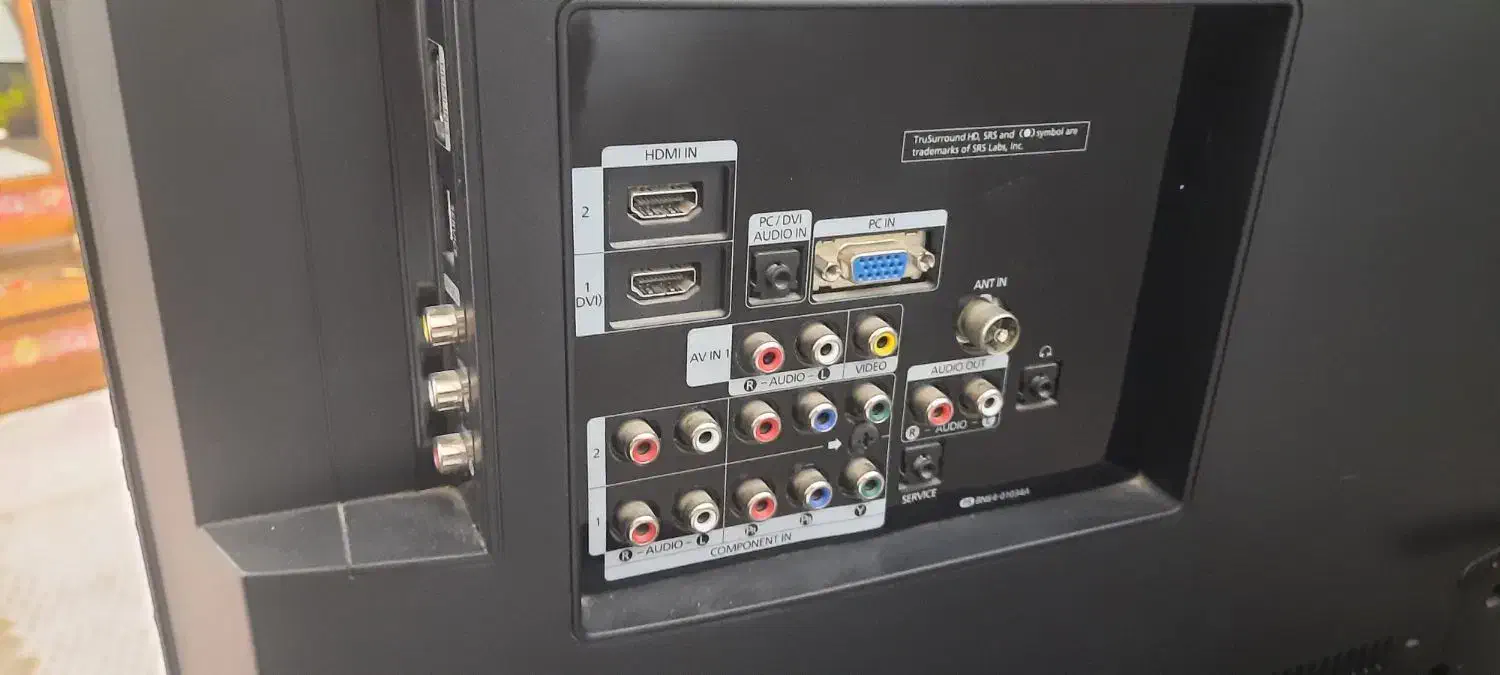 تلویزیون ال سی دی۴۲اینچ سالم|تلویزیون و پروژکتور|ارومیه, |دیوار