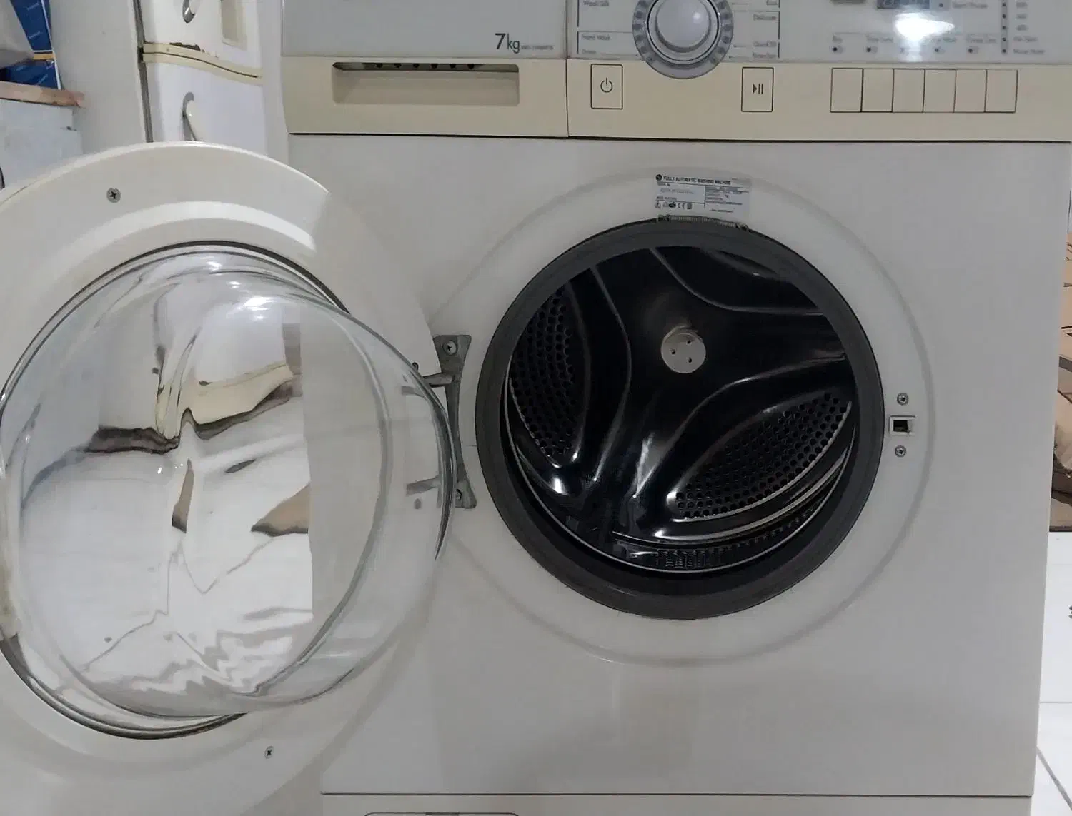 ماشین لباسشویی ۷ کیلوییLG|ماشین لباسشویی و خشک‌کن لباس|سرپل ذهاب, |دیوار