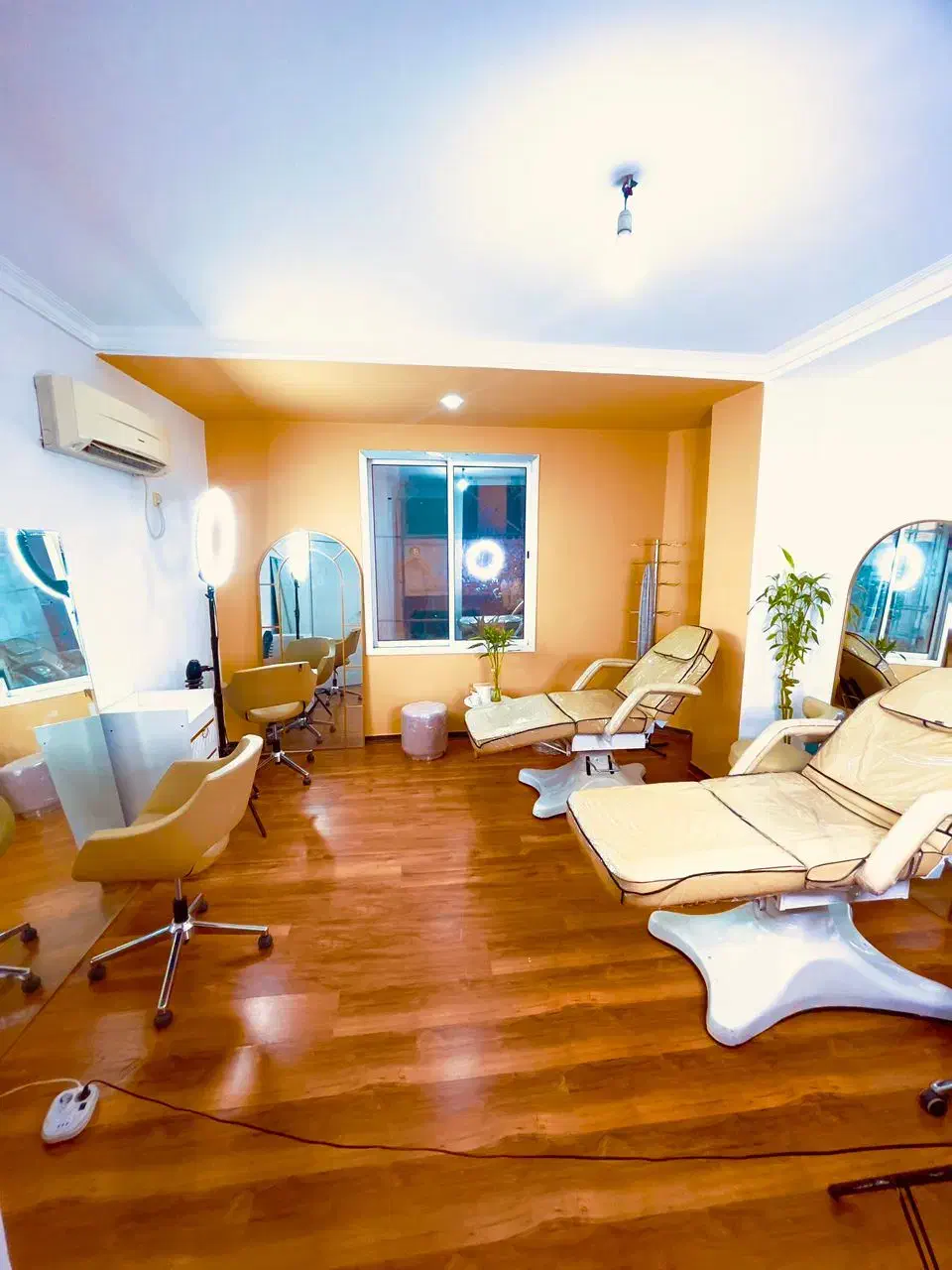 اجاره اتاق سالن زیبایی چهار راه پردیس|اجارهٔ دفتر کار، اتاق اداری، مطب|بندرعباس, |دیوار