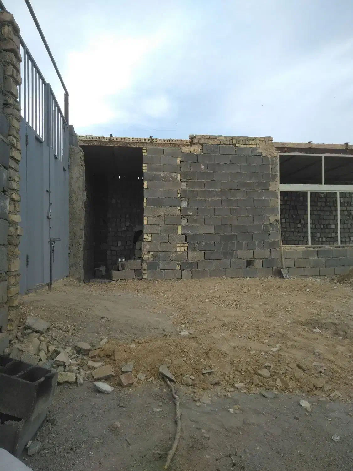 اجاره چهار دیواری|اجارهٔ دفتر صنعتی، کشاورزی، تجاری|اصفهان, قهجاورستان|دیوار