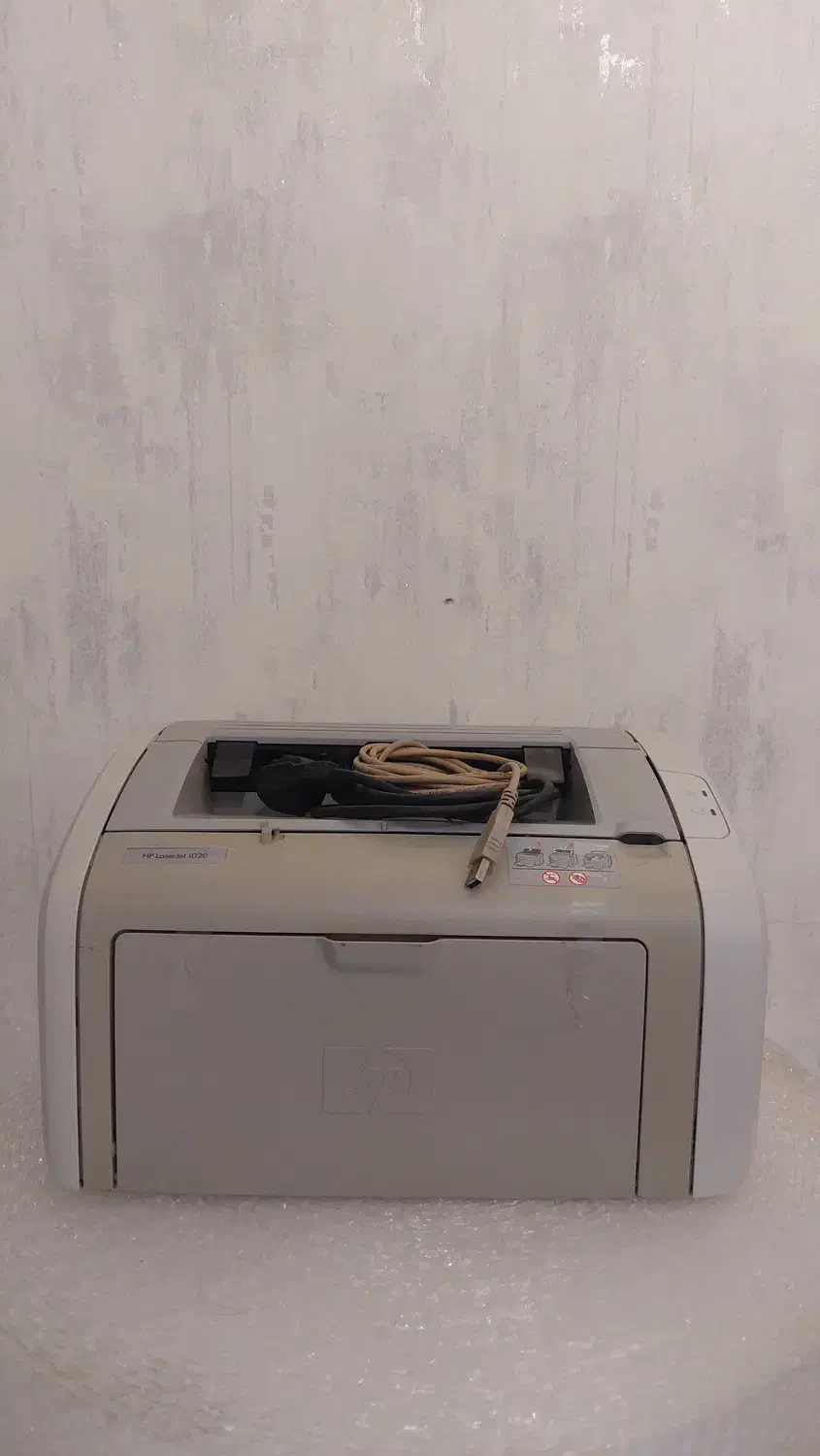 پرینتر لیزری ۱۰۲۰ hp|پرینتر، اسکنر، کپی، فکس|تهران, علم و صنعت|دیوار