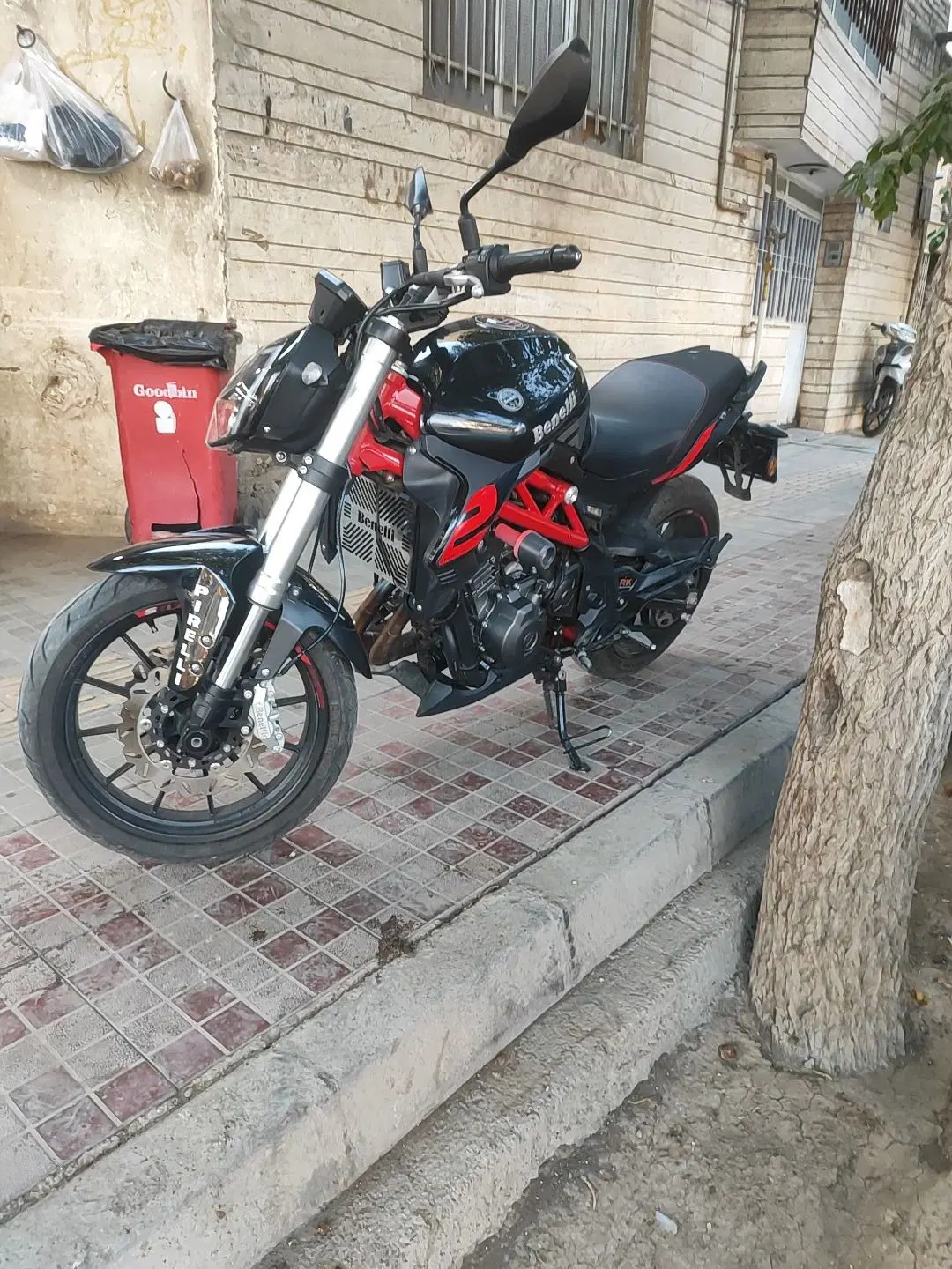 بنلی300جفت سیلندر|موتورسیکلت|اصفهان, ملاصدرا|دیوار