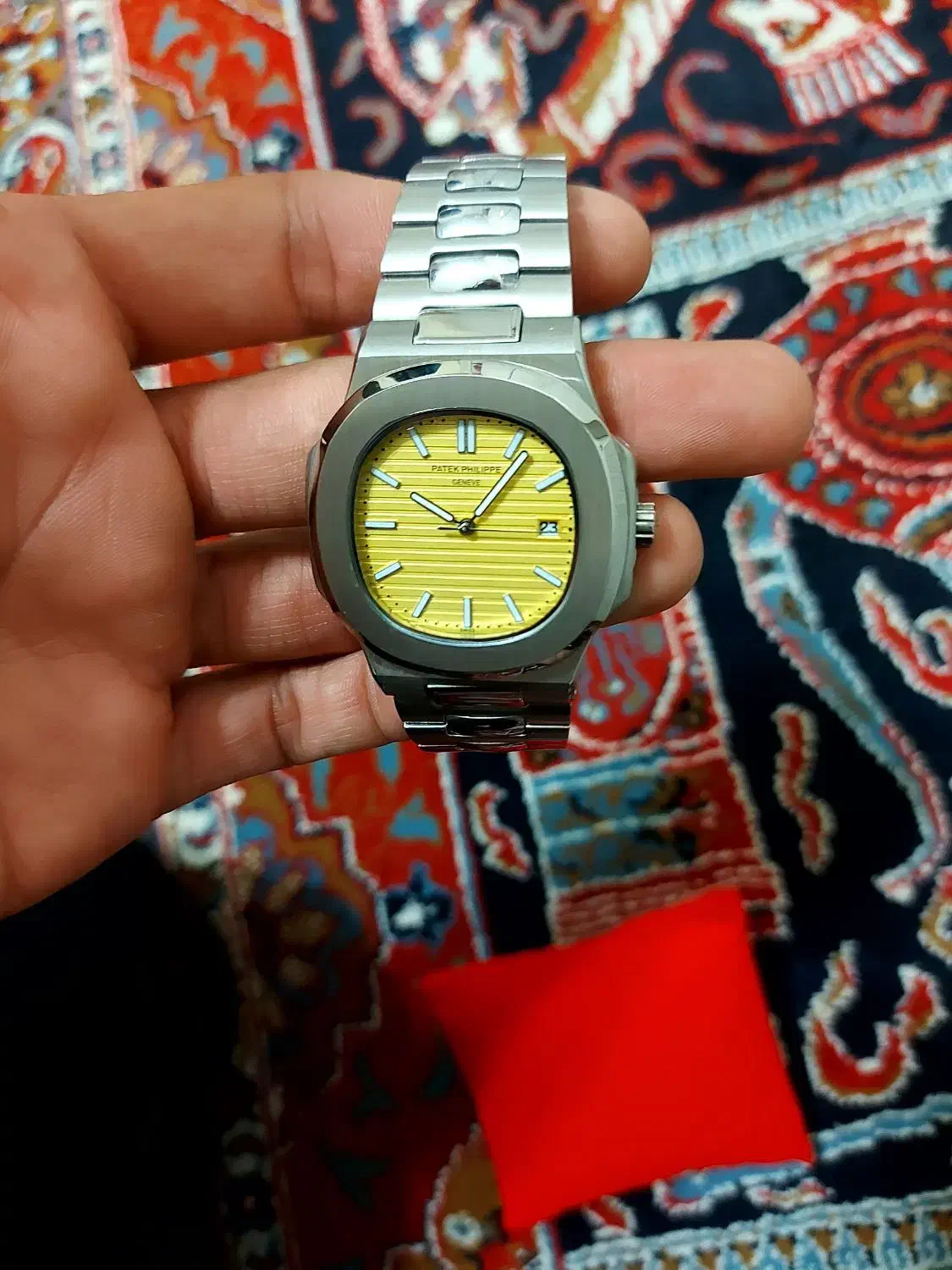 patek philip|ساعت|قدس, شهر‌قدس|دیوار