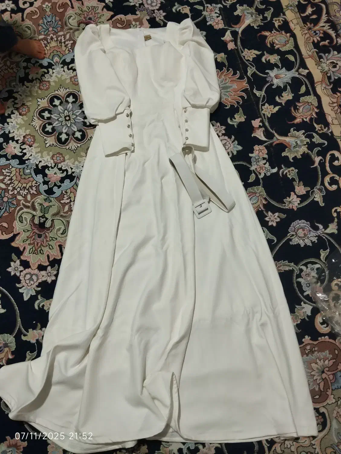 لباس سفید عقد|لباس|قرچک, محمد آباد|دیوار