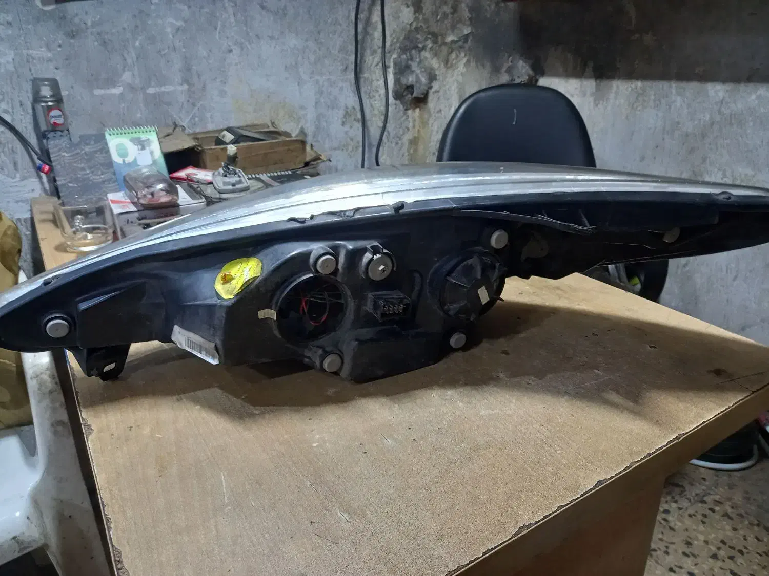 چراغ پژو ۲۰۷ کروز سمت راست|قطعات یدکی و لوازم جانبی|لاهیجان, گلستان|دیوار