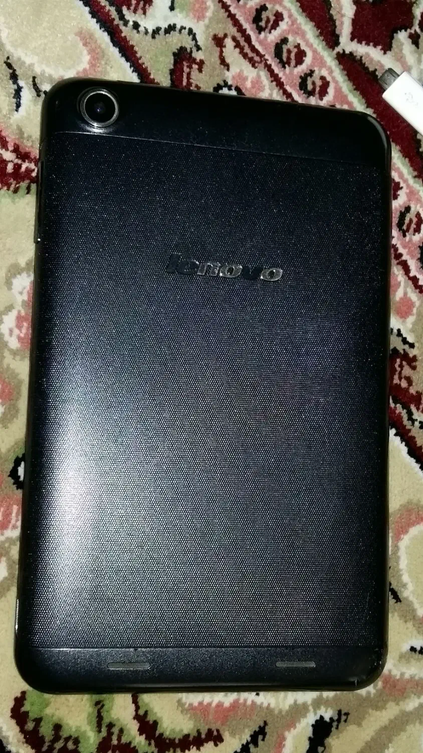 تبلت لنوا|تبلت|تهران, والفجر (افسریه)|دیوار