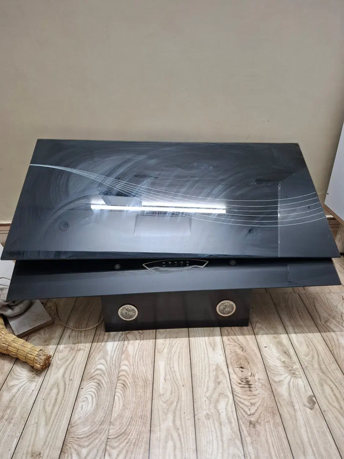 هود|هود|اندیشه, اندیشه فاز ۳|دیوار